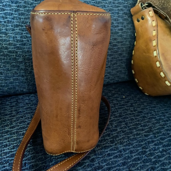 Patricia Nash Crossbody - Picture 3 of 6